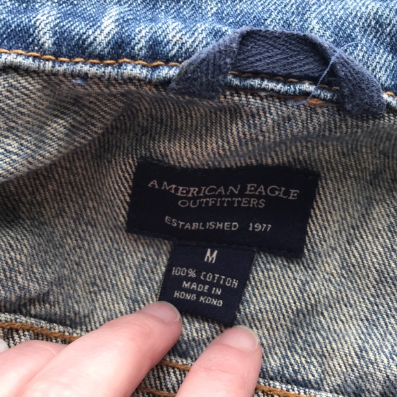 AE Jean jacket size M - Picture 3 of 3
